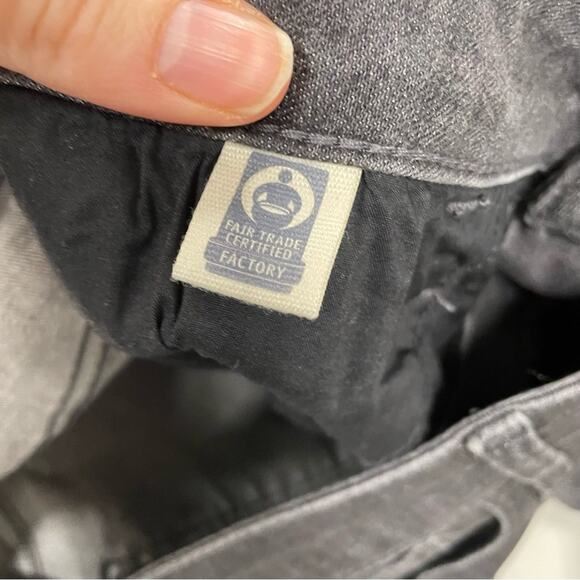 Universal Thread Grey High Rise Skinny Jeans Smooths & Sculpts Womens 12 Denim - Picture 2 of 13